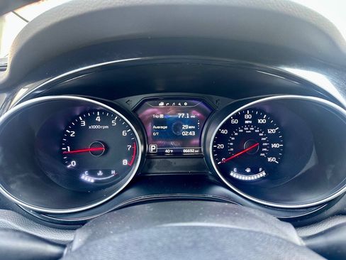 Used 2015 Kia Sedona SX FWD image 20