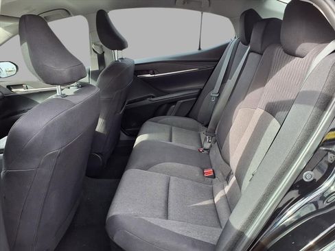 Used 2025 Toyota Camry Hybrid image 21