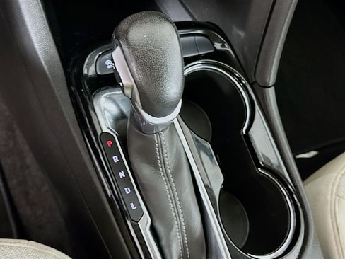 Used 2022 Buick Encore GX Select image 23