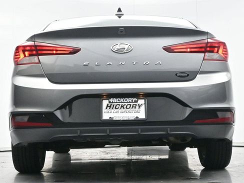 Used 2019 Hyundai Elantra SEL image 43