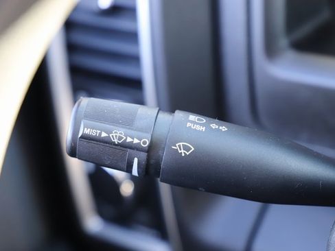 Used 2024 RAM 1500 Classic SLT image 31