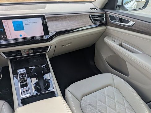 New 2026 Volkswagen Atlas SEL Premium R-Line image 17