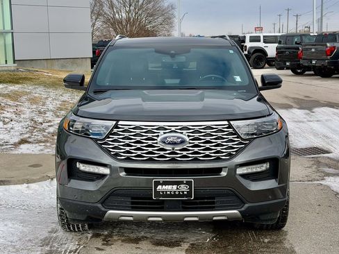 Used 2020 Ford Explorer Platinum w/ Premium Technology Package image 7