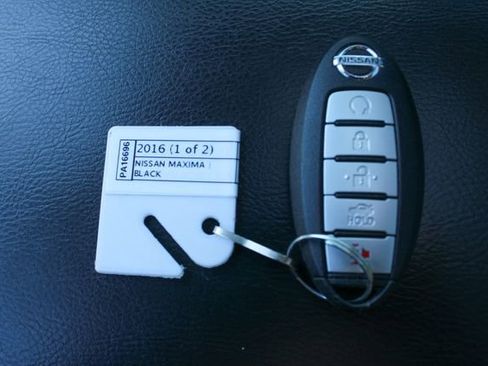 Used 2016 Nissan Maxima Platinum image 30