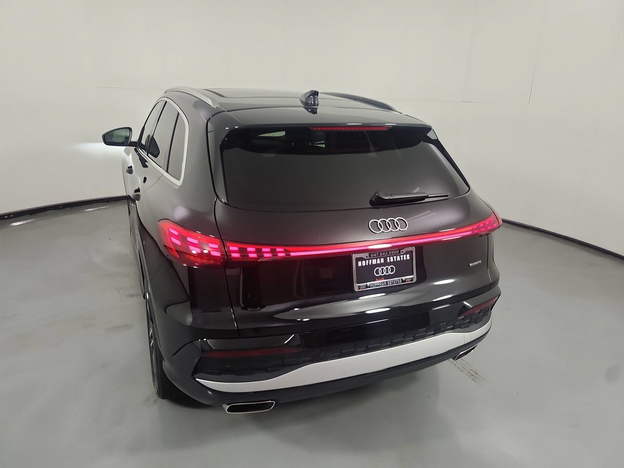 Used 2025 Audi Q5 Premium w/ Convenience Package AWD/4WD image 31