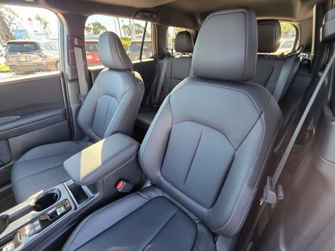 New 2026 Subaru Outback Limited AWD/4WD image 13