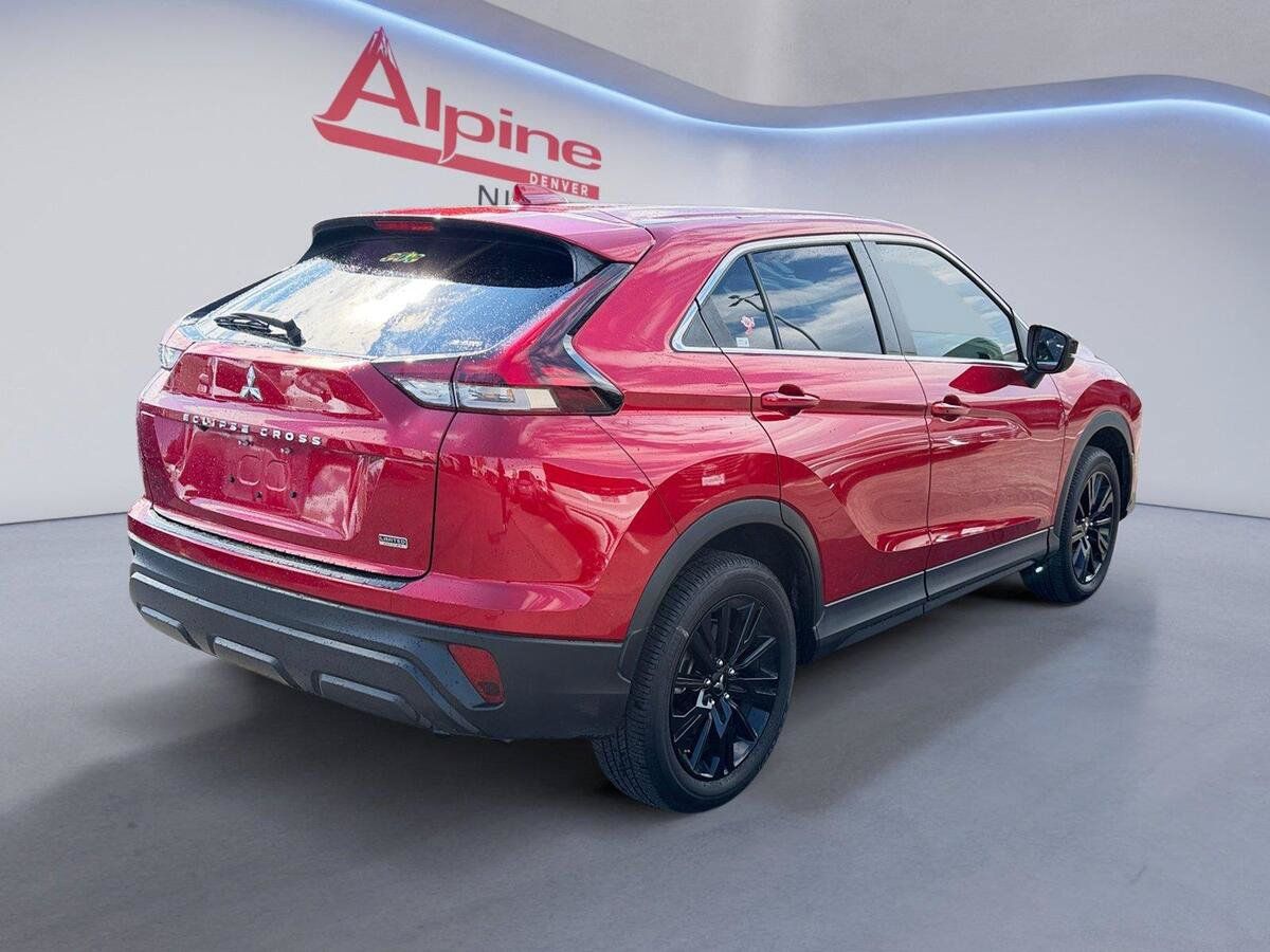 Used 2024 Mitsubishi Eclipse Cross LE AWD/4WD image 5