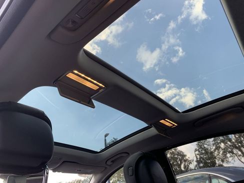 Certified 2020 Mercedes-Benz S 560 4MATIC Sedan image 17