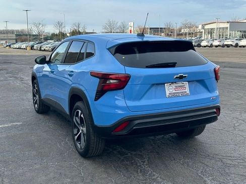 Used 2024 Chevrolet Trax RS w/ Driver Confidence Package image 6