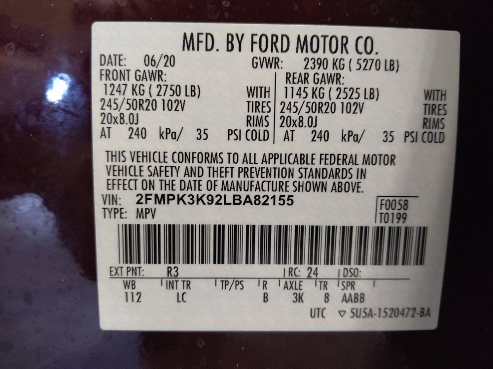 Used 2020 Ford Edge Titanium FWD image 33