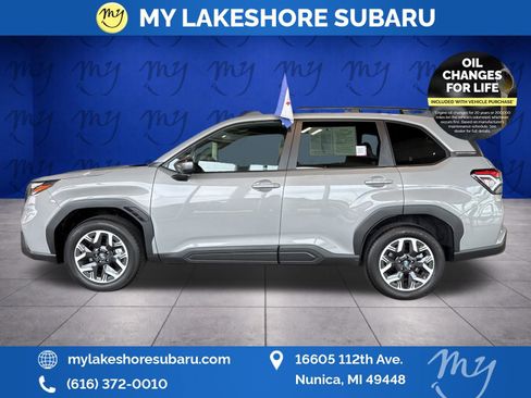 Certified 2025 Subaru Forester Premium AWD/4WD image 7