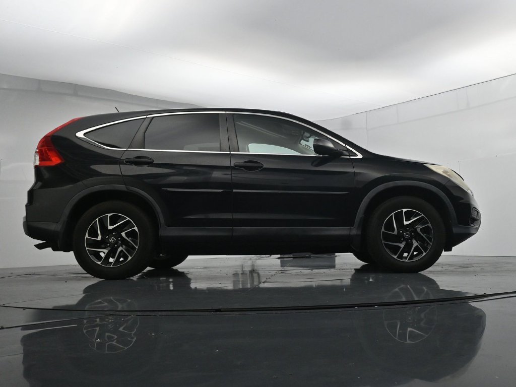 Used 2016 Honda CR-V SE image 39