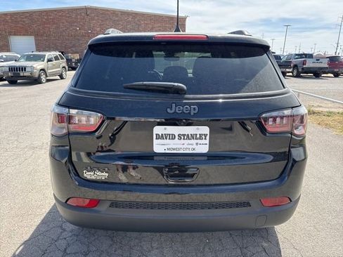 New 2026 Jeep Compass Latitude image 5