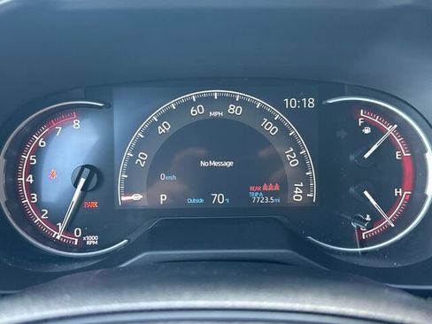 Used 2023 Toyota RAV4 LE AWD/4WD image 29