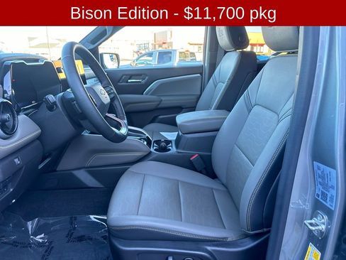 Used 2024 Chevrolet Colorado ZR2 w/ ZR2 Bison Edition image 9