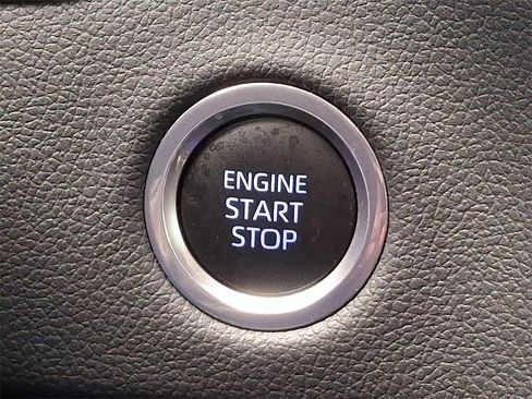 Used 2024 Toyota Tundra Limited image 24