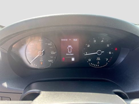 Used 2024 RAM ProMaster 2500 w/ Safety Group FWD image 12