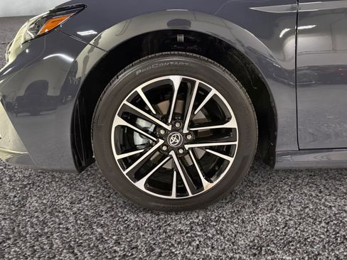 Used 2026 Toyota Camry XLE image 18