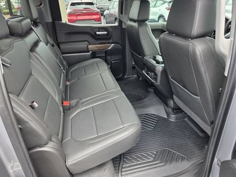 Certified 2021 Chevrolet Silverado 1500 LT Trail Boss w/ Convenience Package II AWD/4WD image 17