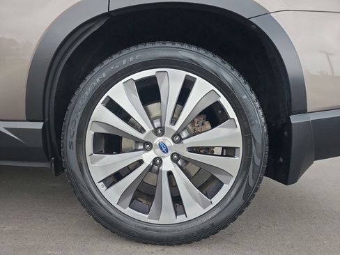 Used 2021 Subaru Ascent Limited w/ Technology Package AWD/4WD image 35