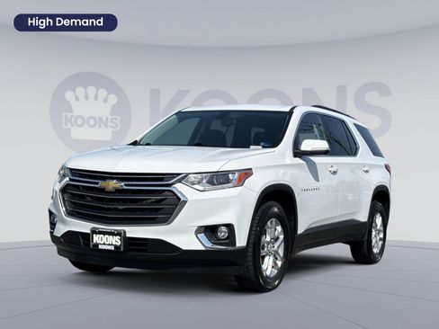 Used 2021 Chevrolet Traverse LT FWD image 1