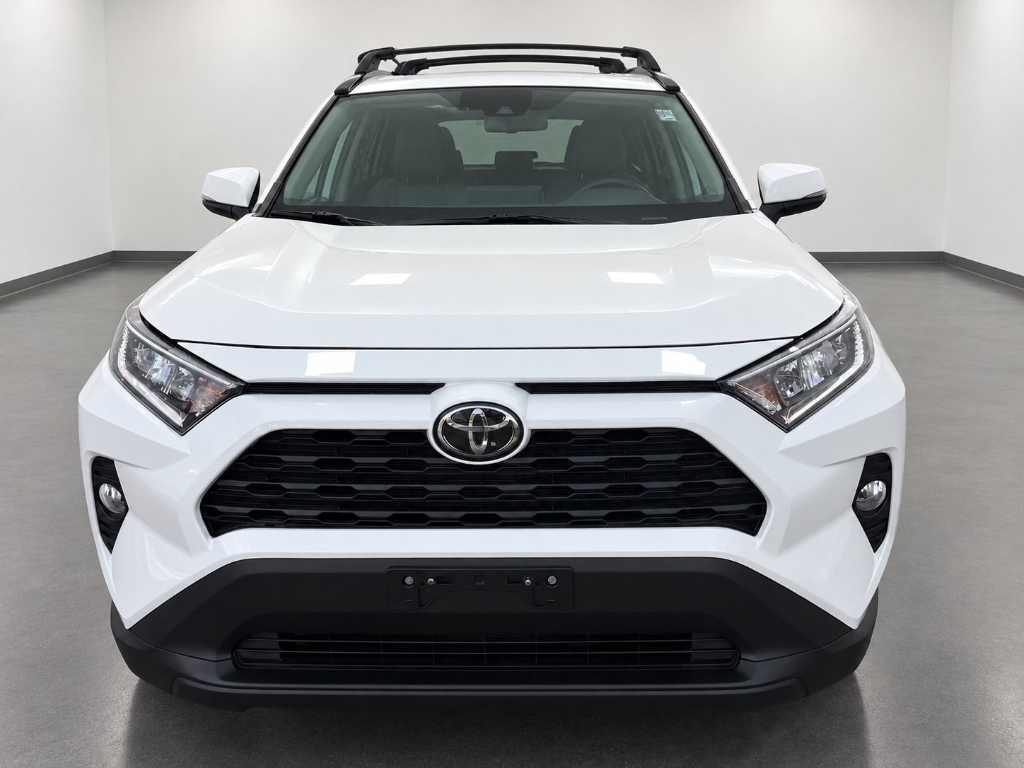 Used 2020 Toyota RAV4 XLE w/ Convenience Package AWD/4WD image 5
