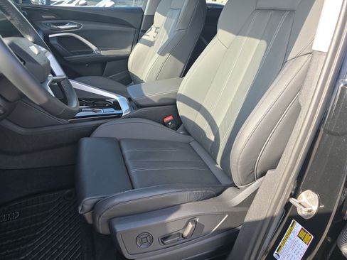 Certified 2025 Audi Q5 Premium Plus w/ Premium Plus AWD/4WD image 22