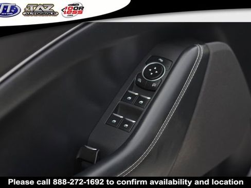 Used 2021 Ford Mustang Mach-E Select RWD image 15