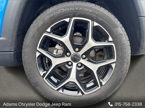 Used 2025 Jeep Compass Limited AWD/4WD image 23