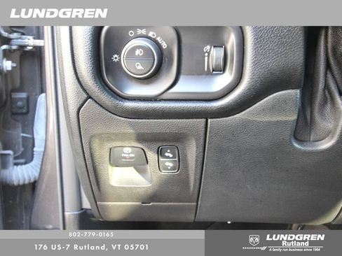 Used 2022 RAM 1500 Big Horn AWD/4WD image 15