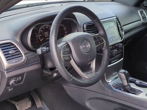 Used 2019 Jeep Grand Cherokee Limited w/ Trailer Tow Group IV image 2