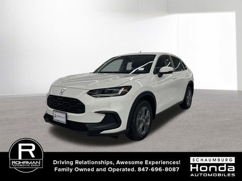 New 2026 Honda HR-V LX image 2