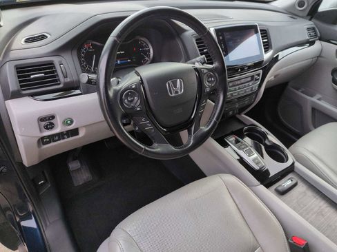 Used 2016 Honda Pilot Elite image 2