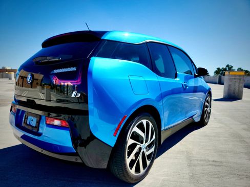 Used 2017 BMW i3 w/ Range Extender image 16
