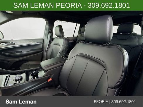 New 2025 Jeep Grand Cherokee L Limited image 21