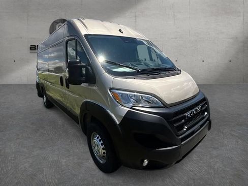 New 2026 RAM ProMaster 2500 w/ Premium Convenience Group FWD image 3