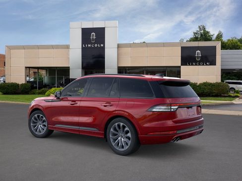 New 2026 Lincoln Aviator AWD w/ Jet Appearance Package image 4