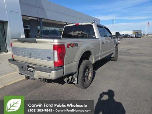 Used 2017 Ford F350 Platinum w/ Platinum Ultimate Package image 7