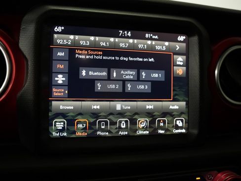Used 2018 Jeep Wrangler Unlimited Rubicon AWD/4WD image 20