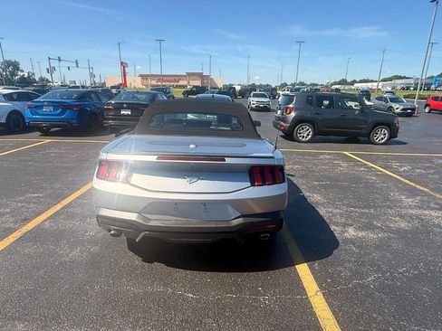 Used 2024 Ford Mustang Premium RWD image 7