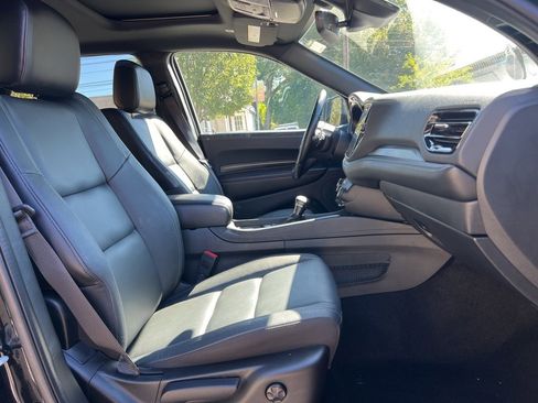 Used 2022 Dodge Durango GT image 27