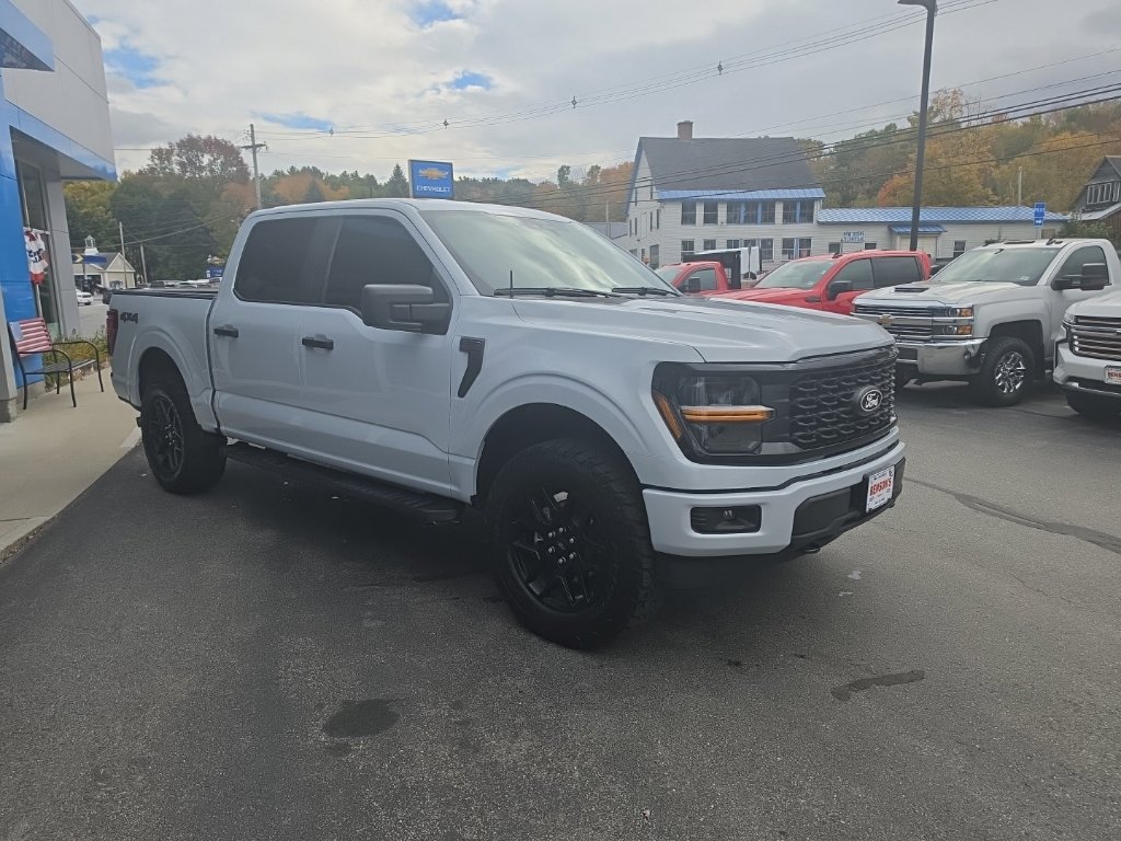 Used 2025 Ford F150 STX w/ STX Black Appearance Package AWD/4WD image 8