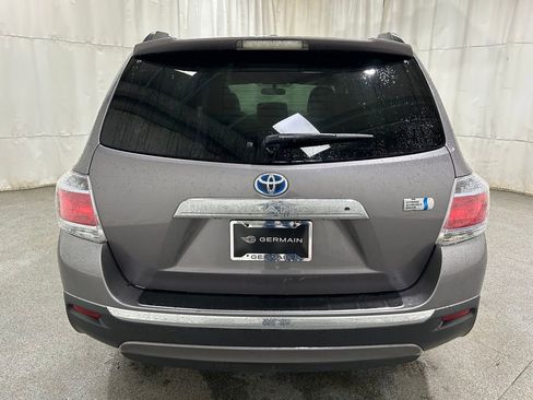 Used 2013 Toyota Highlander Base image 7