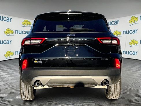 Used 2024 Ford Escape Active image 5