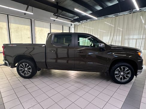 Certified 2023 Chevrolet Silverado 1500 LT image 5