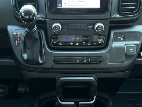 Used 2023 RAM ProMaster 2500 FWD image 27