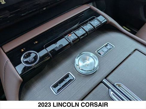 Certified 2023 Lincoln Corsair FWD image 18