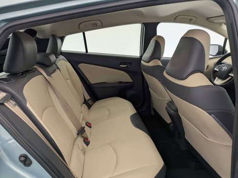 Used 2016 Toyota Prius Four image 21