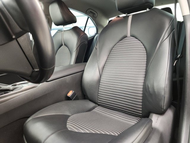 Certified 2022 Toyota Camry SE FWD image 14