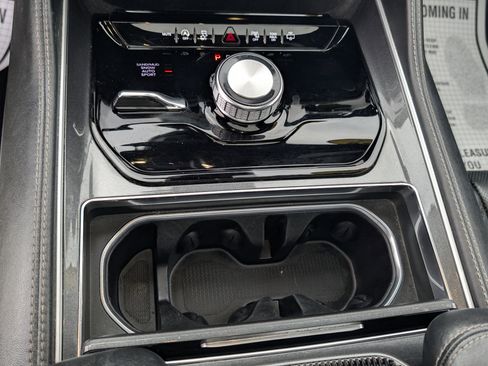 Used 2022 Jeep Wagoneer Series I w/ Premium Group I image 26